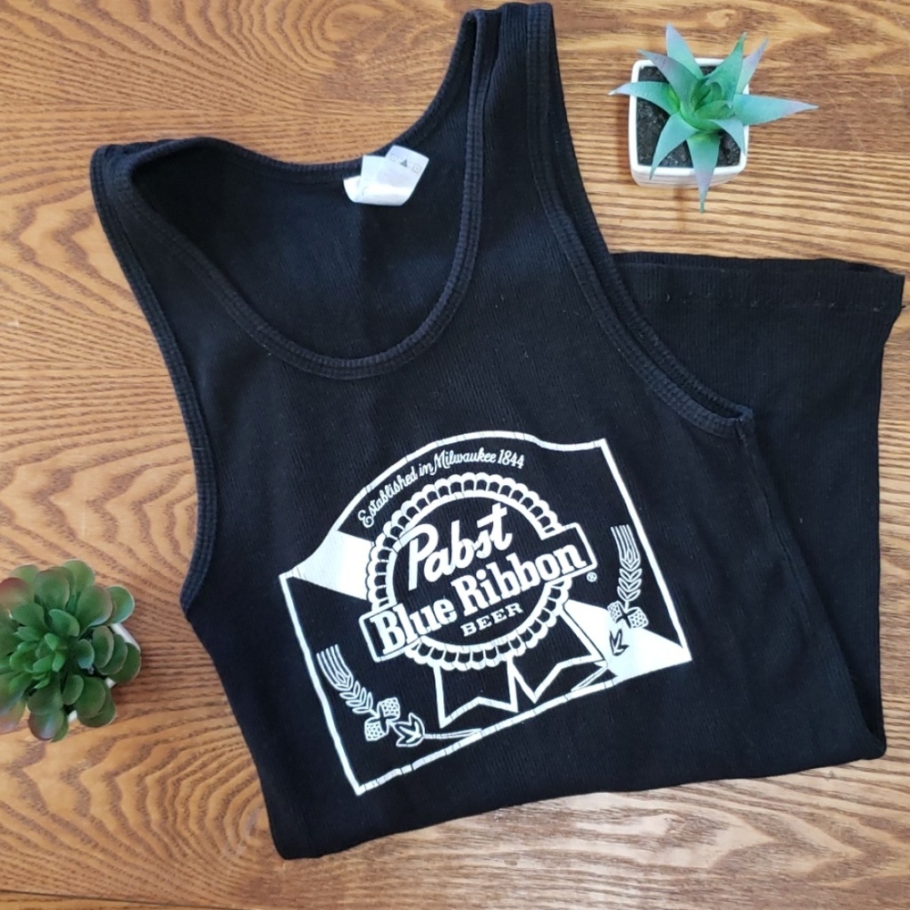 Pabst Blue Ribbon black screened tank size small